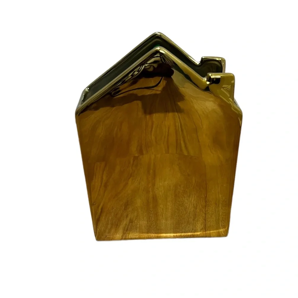 Gold Vase - Picture 1 of 2